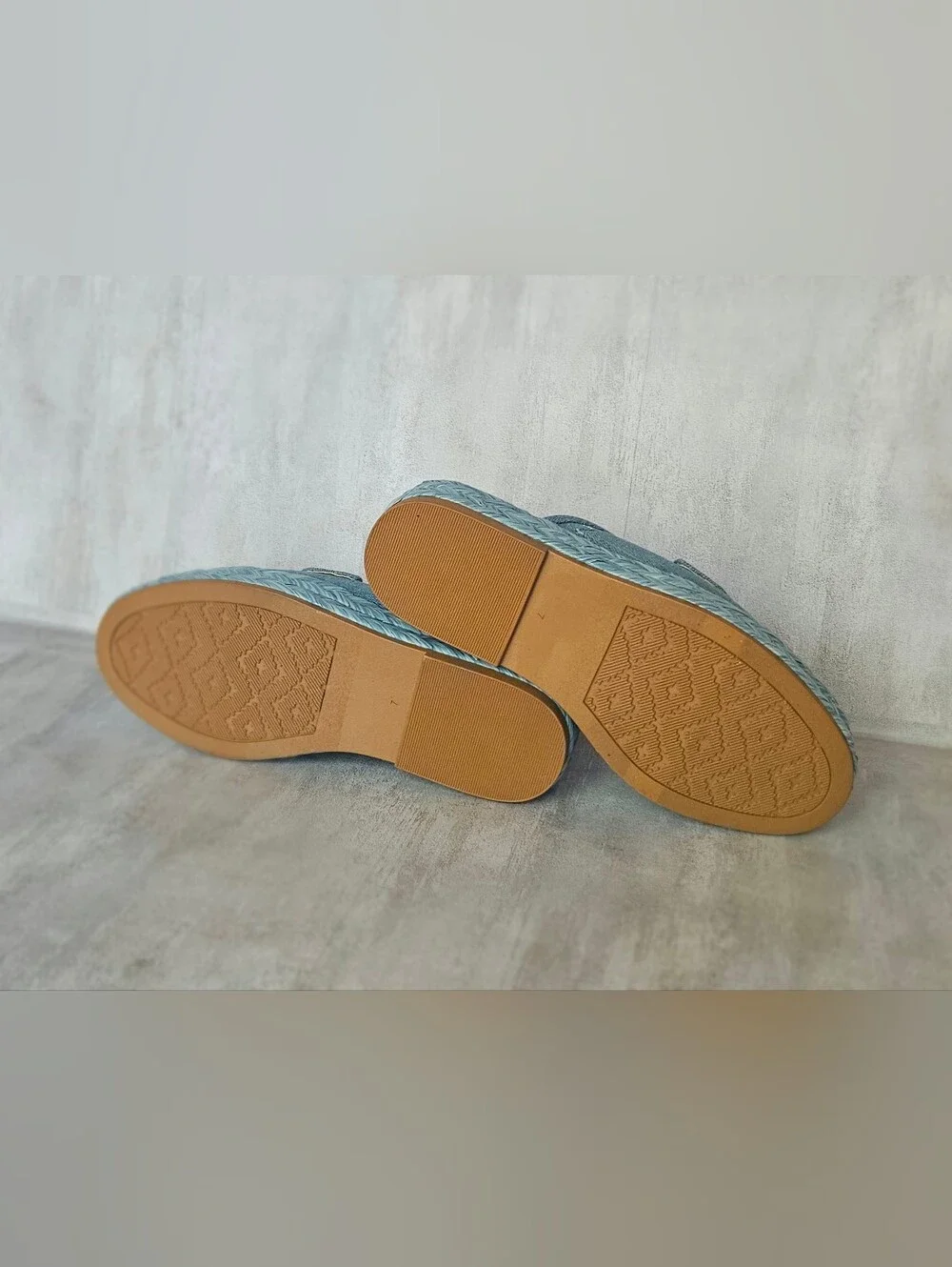 Zodiac Women's Gizelle Blue Denim Platform Espadrille Mules Slides Size 7